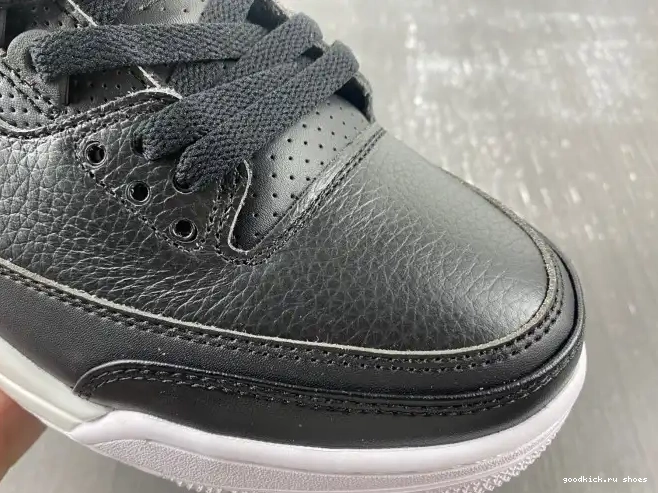 80% Off Sale Monday 3 (2016) Cyber 136064-020 Jordan Retro 0615